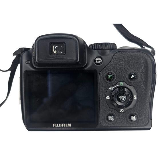 FUJIFILM FinePix S8000fd 18x 8MP Optical Zoom Digital CAMERA SD Card Works As Is - Picture 7 of 14